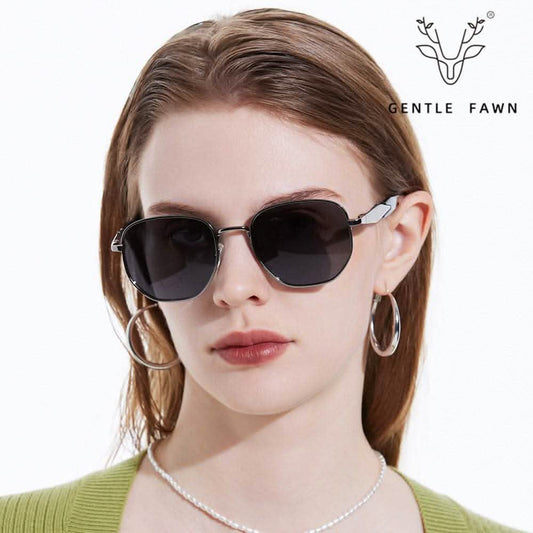 Black Sunglasses Women | UV Polarized Travel-Ready Sunscreen Glasses